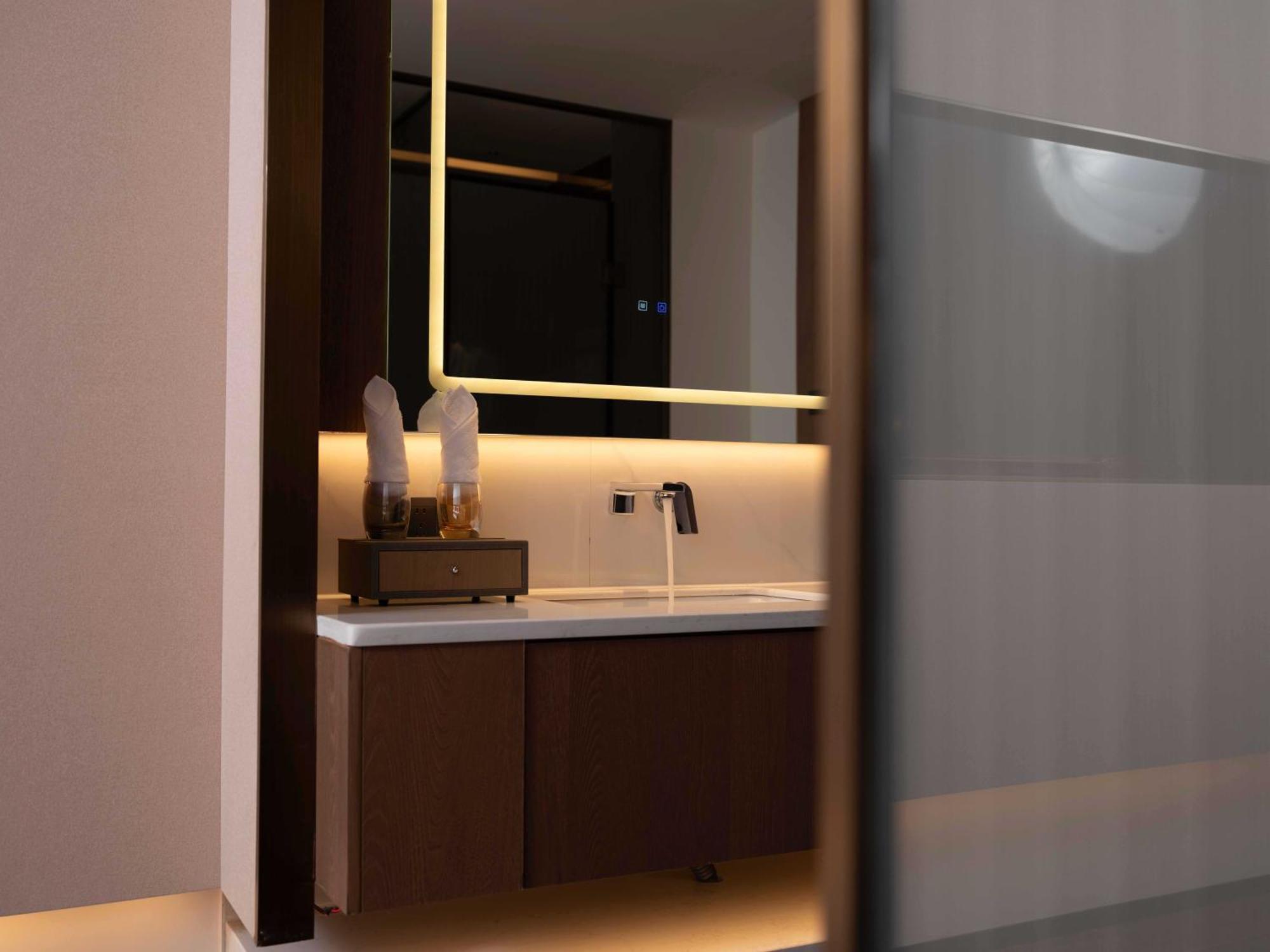 Zhangjiajie Utopia Hotel--Free One Way Pick Up Service Over 2 Nights 외부 사진