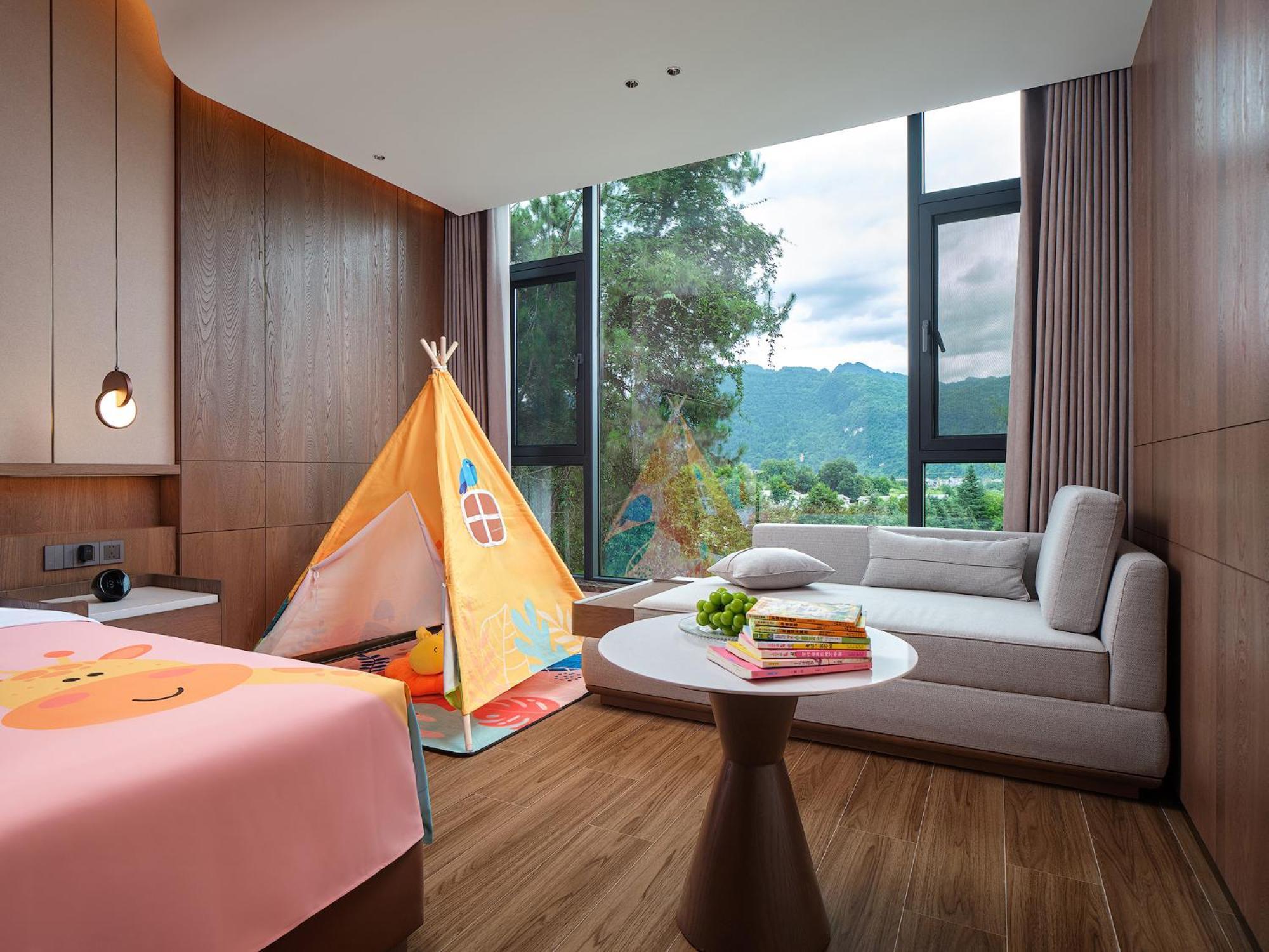 Zhangjiajie Utopia Hotel--Free One Way Pick Up Service Over 2 Nights 외부 사진